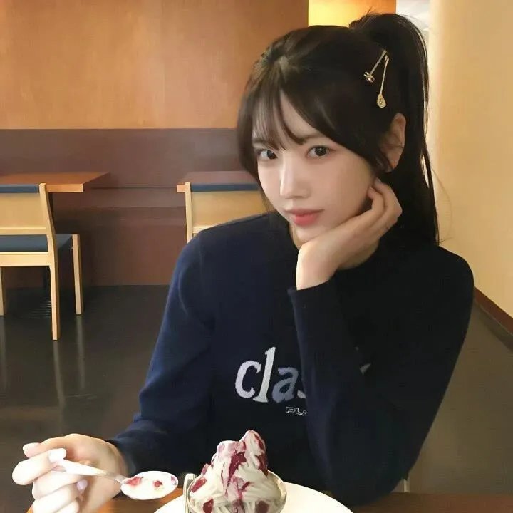 金蛇闹春从同学会现场开始